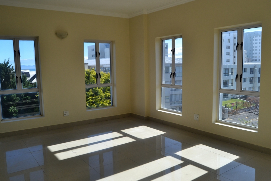 To Let 2 Bedroom Property for Rent in Strand North Western Cape